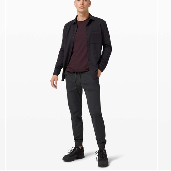 lululemon athletica Other - Lululemon ABC Jogger Skinny Obsidian Size M
